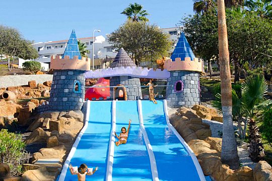 Funtour Aqualand Rutsche Kinder Burg